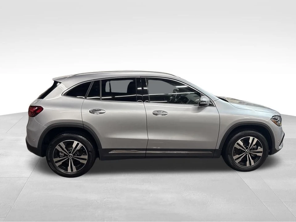 2025 Mercedes-Benz H247 GLA - Image 6 of 12