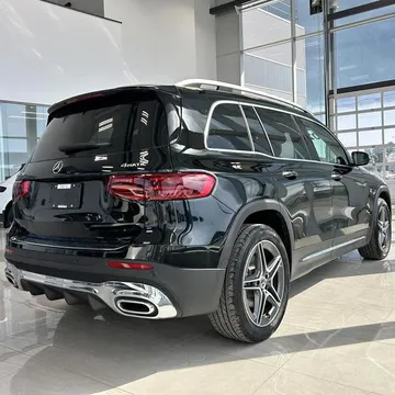 2025 Mercedes-Benz GLB 250 Exclusive Trim 1