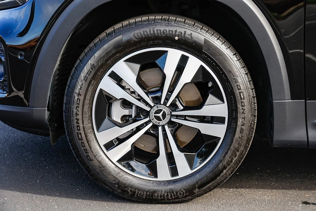 2025 Mercedes-Benz X247 GLB - Image 9 of 12