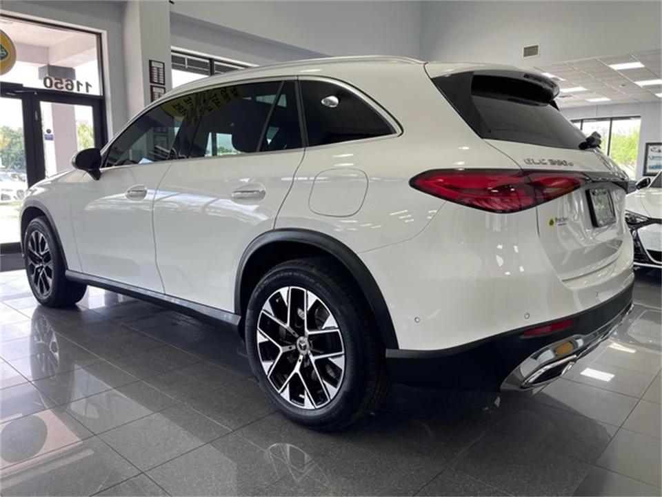 2025 Mercedes-Benz X254/C254 GLC - Image 3 of 31