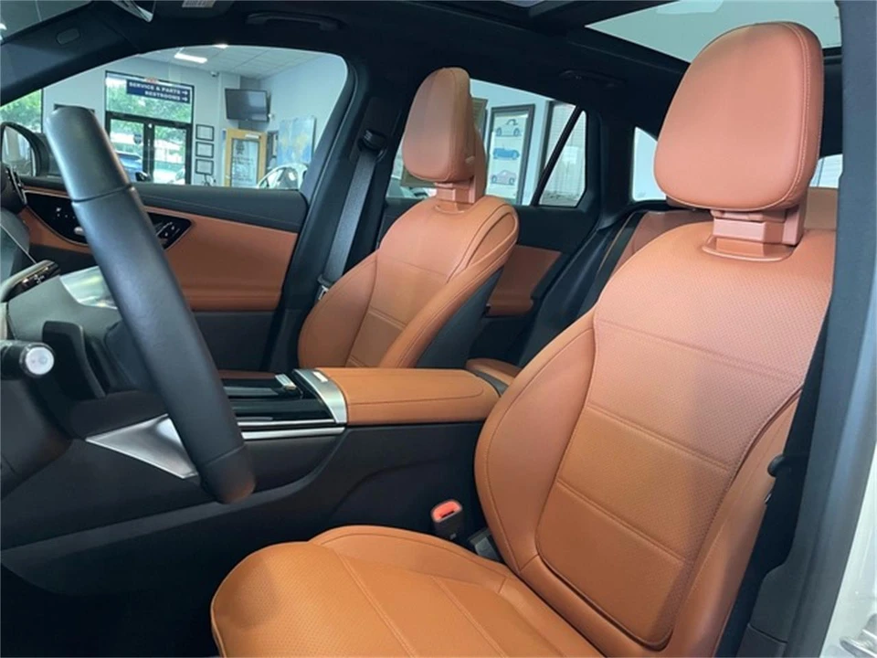 2025 Mercedes-Benz X254/C254 GLC - Image 25 of 31