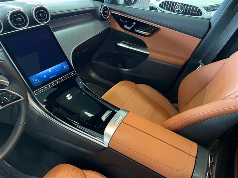 2025 Mercedes-Benz X254/C254 GLC - Image 27 of 31
