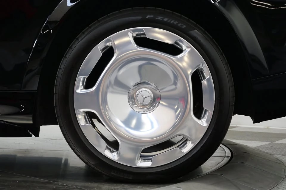 2025 Mercedes-Benz - Image 7 of 15