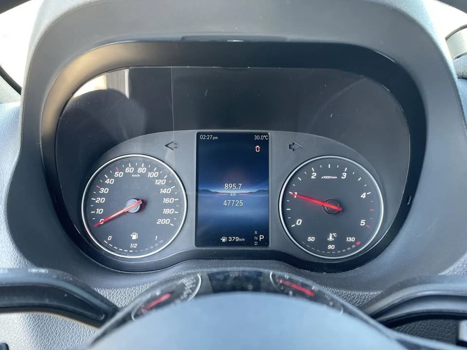 2025 Mercedes-Benz VS30 Sprinter - Image 13 of 17