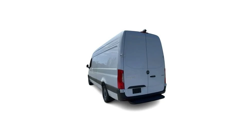 2025 Mercedes-Benz VS30 Sprinter - Image 4 of 17
