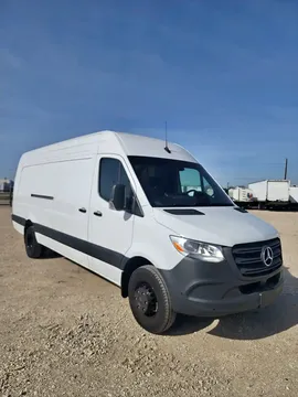 2025 Mercedes-Benz Sprinter 3500XD DRW