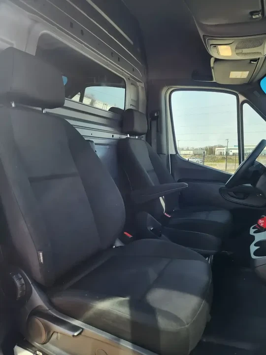 2025 Mercedes-Benz VS30 Sprinter - Image 11 of 14