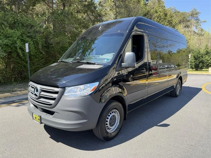 2025 Mercedes-Benz VS30 Sprinter - Image 18 of 18
