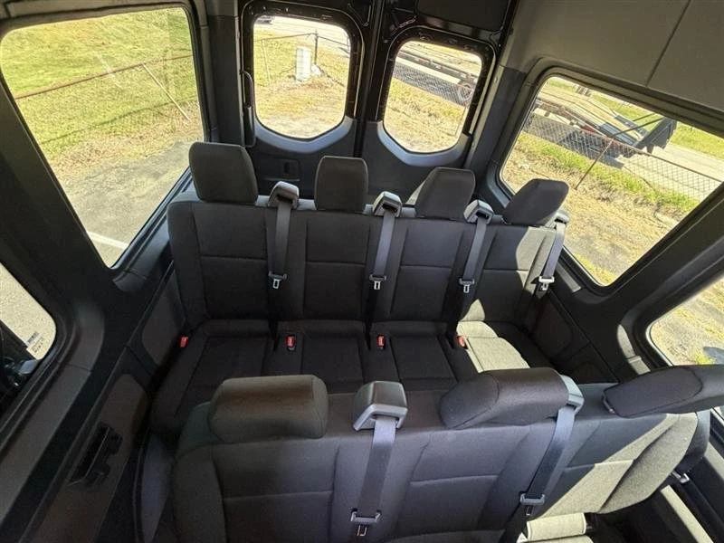 2025 Mercedes-Benz VS30 Sprinter - Image 14 of 18
