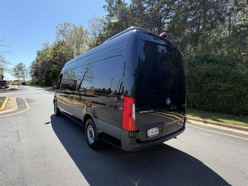 2025 Mercedes-Benz VS30 Sprinter - Image 7 of 18