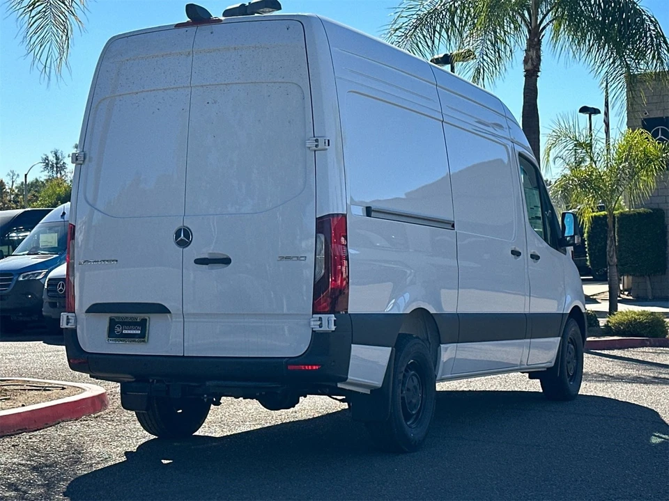 2025 Mercedes-Benz VS30 Sprinter - Image 3 of 12
