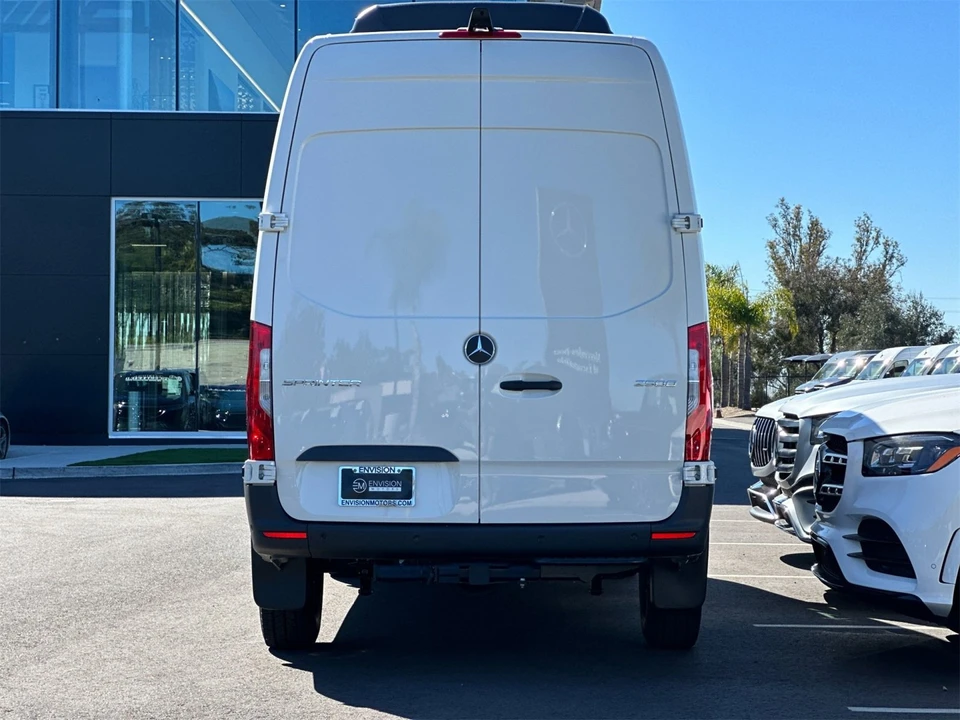 2025 Mercedes-Benz VS30 Sprinter - Image 4 of 12