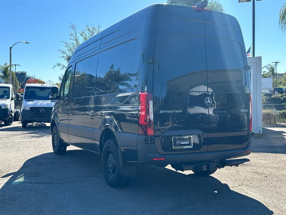 2025 Mercedes-Benz VS30 Sprinter - Image 5 of 12