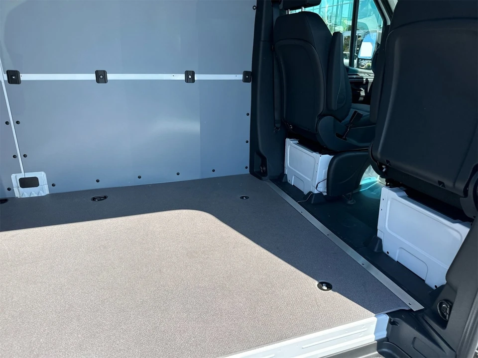 2025 Mercedes-Benz VS30 Sprinter - Image 12 of 12