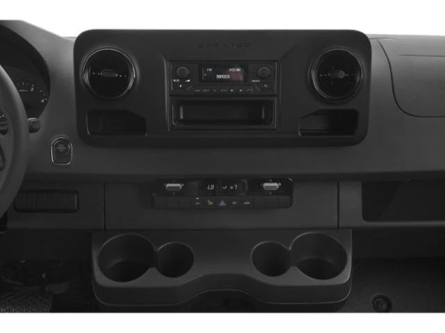 2025 Mercedes-Benz VS30 Sprinter - Image 10 of 12