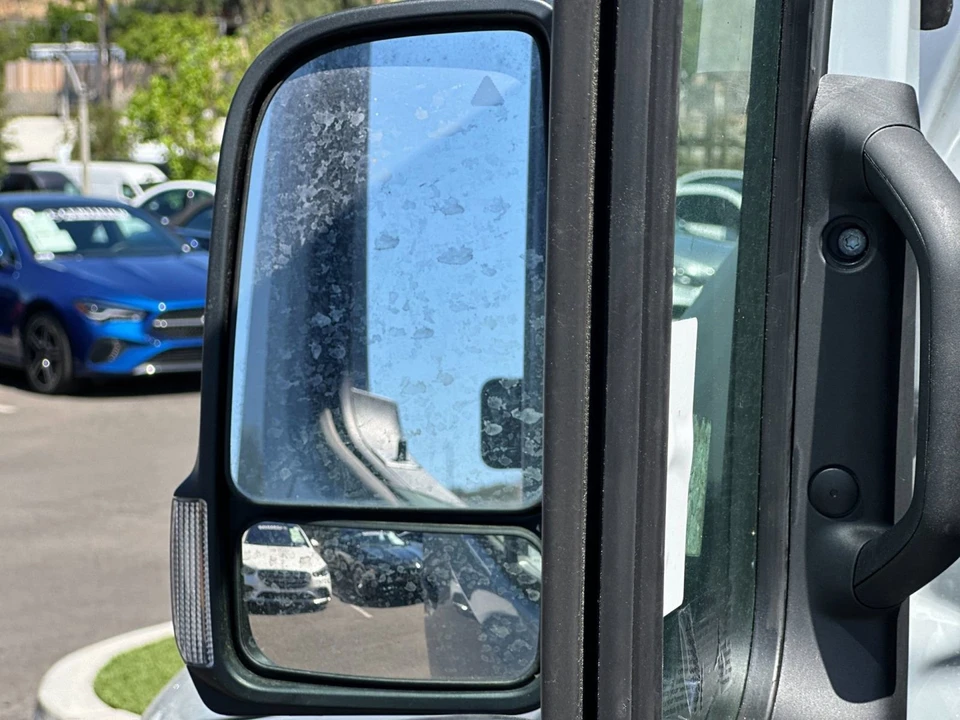 2025 Mercedes-Benz VS30 Sprinter - Image 9 of 21