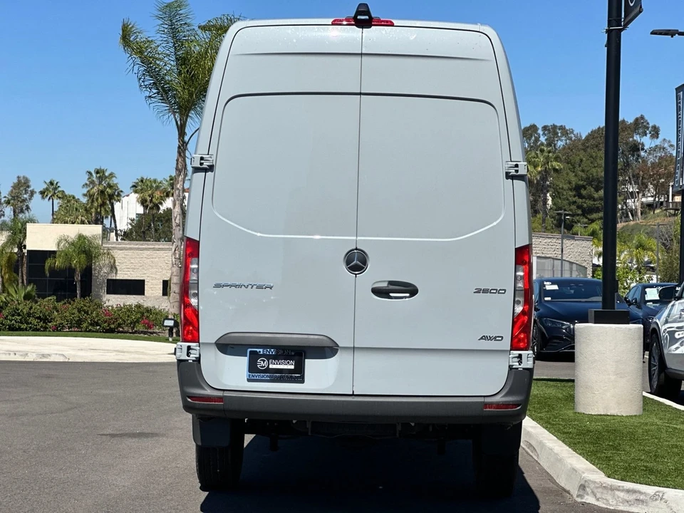 2025 Mercedes-Benz VS30 Sprinter - Image 4 of 21
