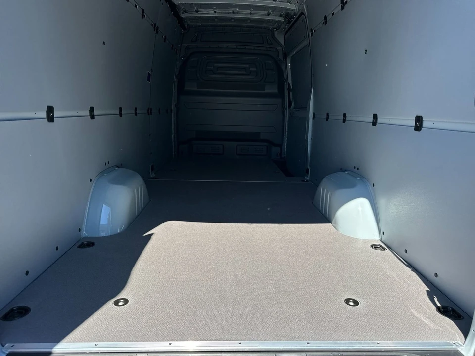 2025 Mercedes-Benz VS30 Sprinter - Image 16 of 21