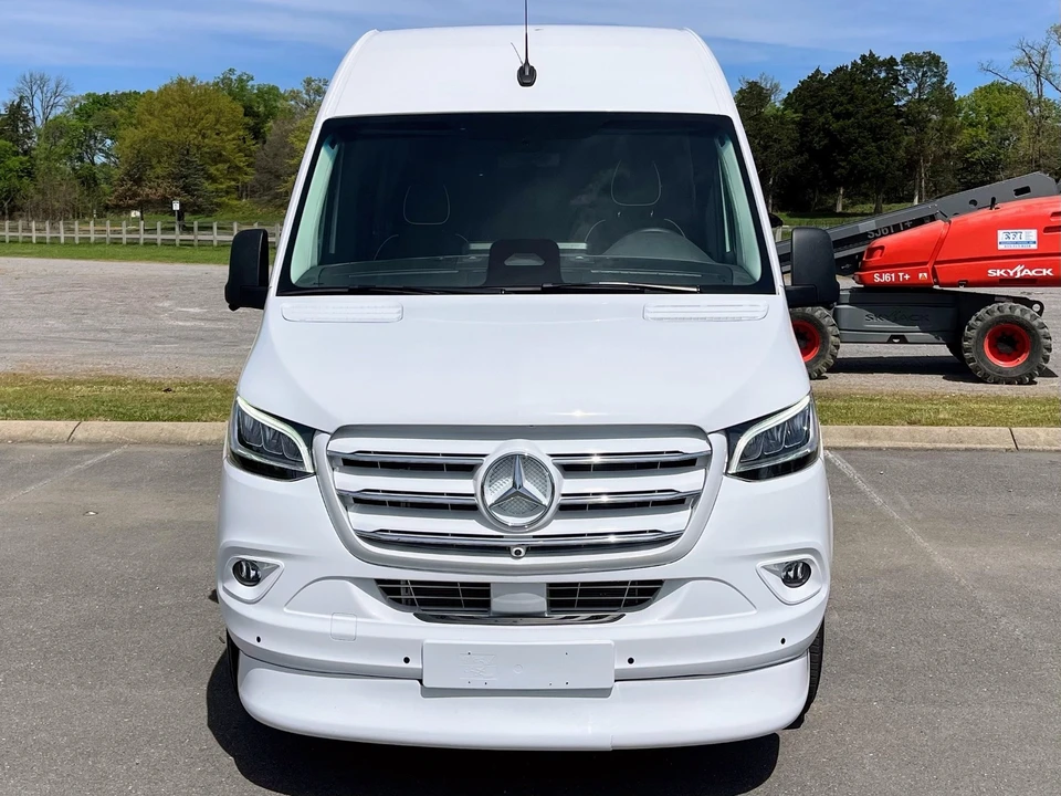 2025 Mercedes-Benz VS30 Sprinter - Image 5 of 21
