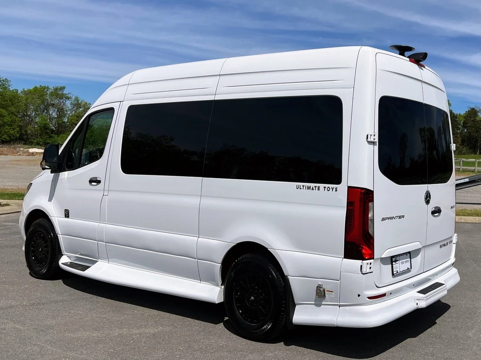 2025 Mercedes-Benz VS30 Sprinter - Image 4 of 21