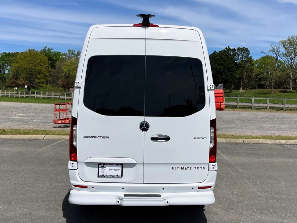 2025 Mercedes-Benz VS30 Sprinter - Image 6 of 21