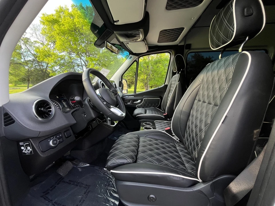 2025 Mercedes-Benz VS30 Sprinter - Image 9 of 21