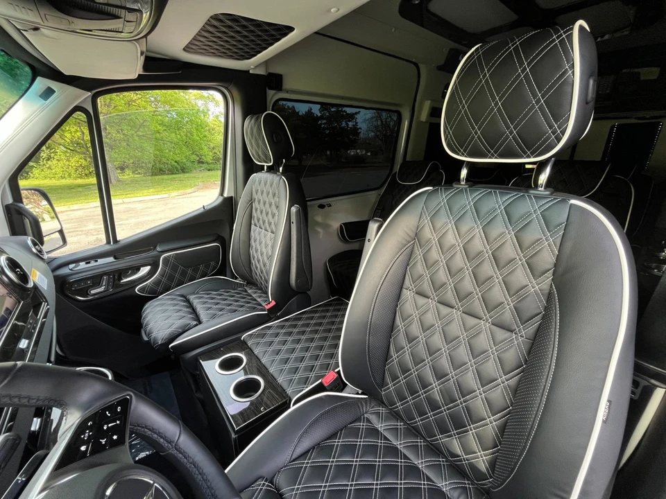 2025 Mercedes-Benz VS30 Sprinter - Image 11 of 21