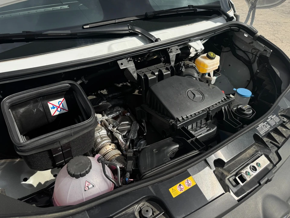 2025 Mercedes-Benz VS30 Sprinter - Image 18 of 31