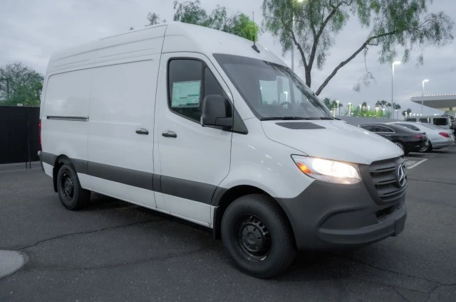 2025 Mercedes-Benz VS30 Sprinter - Image 3 of 12