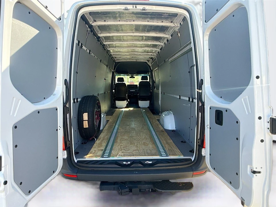 2025 Mercedes-Benz VS30 Sprinter - Image 16 of 21