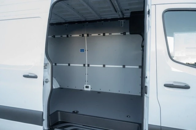 2025 Mercedes-Benz VS30 Sprinter - Image 12 of 12