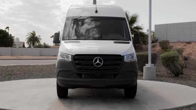 2025 Mercedes-Benz VS30 Sprinter - Image 2 of 12