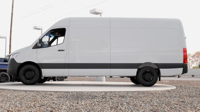 2025 Mercedes-Benz VS30 Sprinter - Image 3 of 12