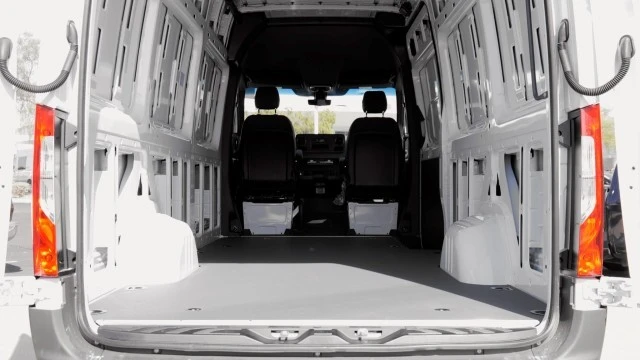 2025 Mercedes-Benz VS30 Sprinter - Image 11 of 12