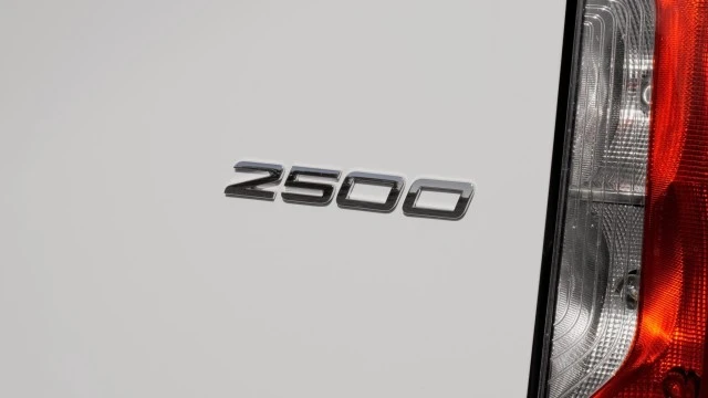 2025 Mercedes-Benz VS30 Sprinter - Image 8 of 12