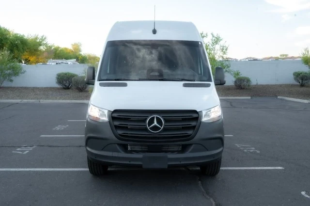 2025 Mercedes-Benz VS30 Sprinter - Image 2 of 12
