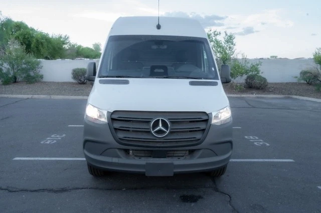 2025 Mercedes-Benz VS30 Sprinter - Image 2 of 12