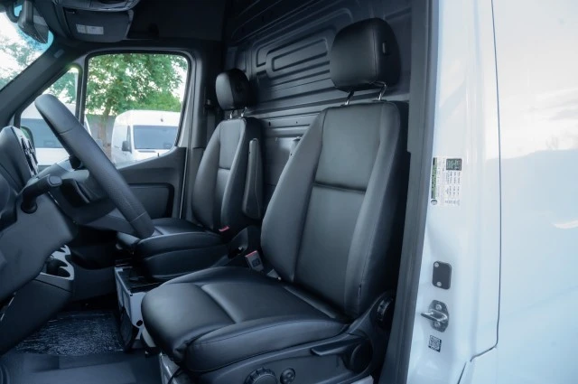 2025 Mercedes-Benz VS30 Sprinter - Image 12 of 12