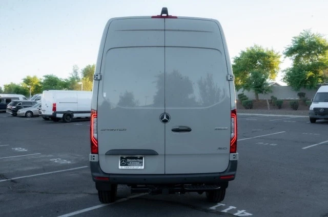 2025 Mercedes-Benz VS30 Sprinter - Image 6 of 12