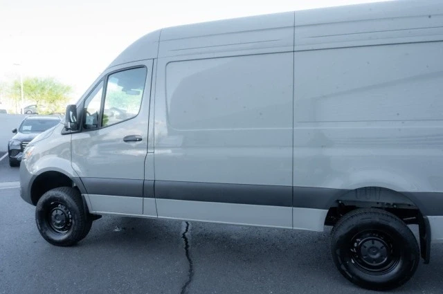 2025 Mercedes-Benz VS30 Sprinter - Image 5 of 12