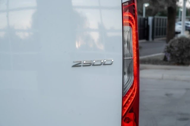 2025 Mercedes-Benz VS30 Sprinter - Image 7 of 12