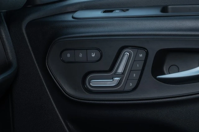 2025 Mercedes-Benz VS30 Sprinter - Image 12 of 12