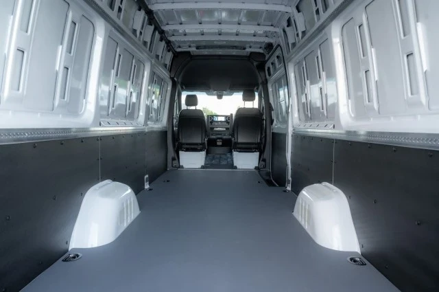 2025 Mercedes-Benz VS30 Sprinter - Image 11 of 12