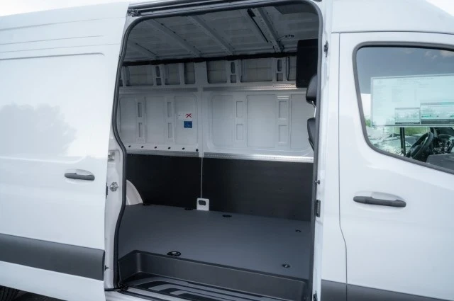 2025 Mercedes-Benz VS30 Sprinter - Image 12 of 12