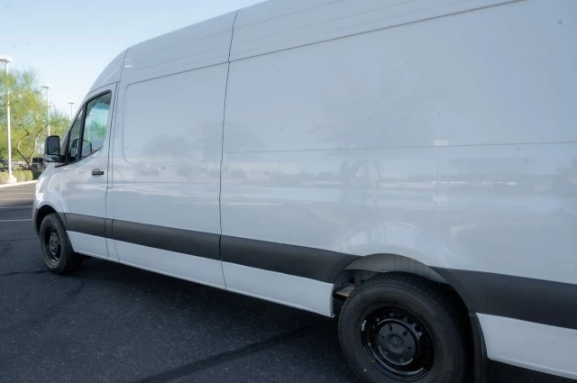 2025 Mercedes-Benz VS30 Sprinter - Image 5 of 12