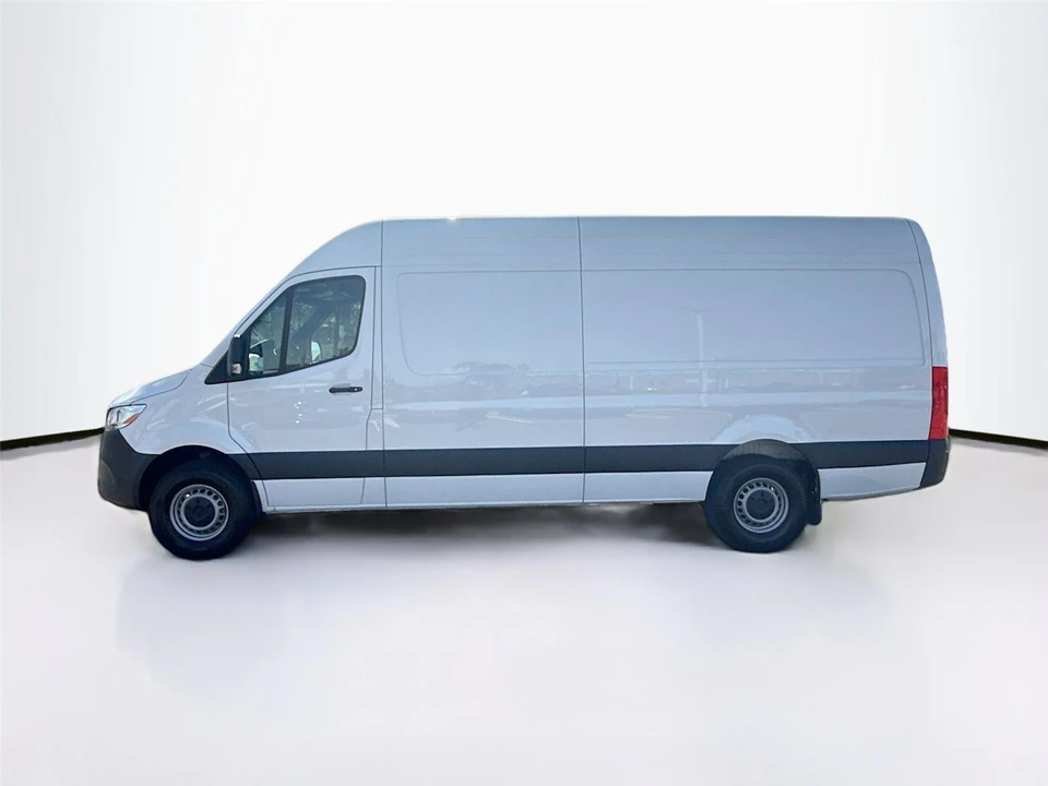 2025 Mercedes-Benz VS30 Sprinter - Image 4 of 21