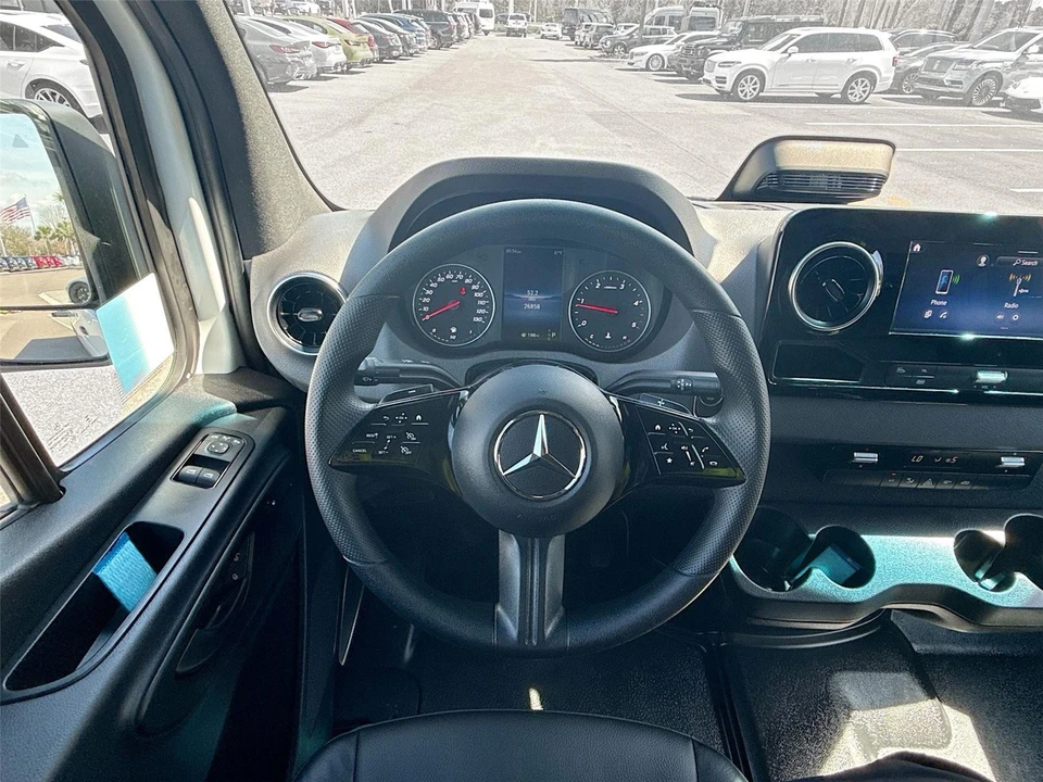 2025 Mercedes-Benz VS30 Sprinter - Image 3 of 21