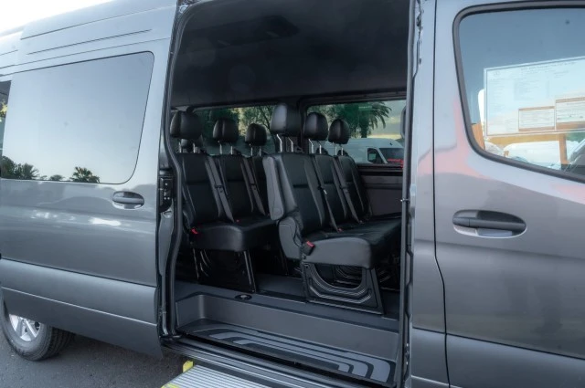 2025 Mercedes-Benz VS30 Sprinter - Image 10 of 12