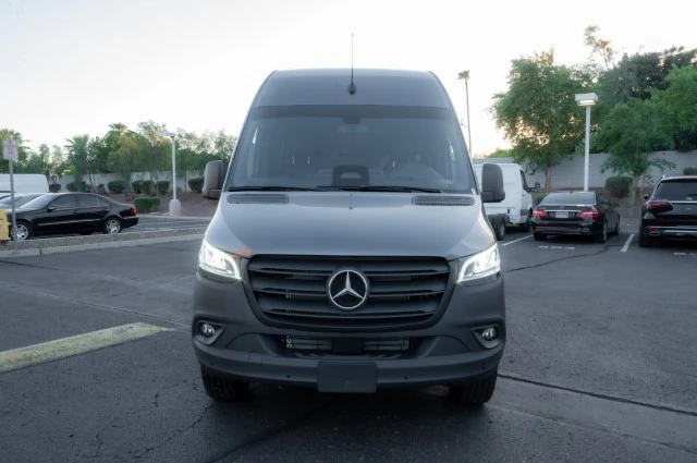 2025 Mercedes-Benz VS30 Sprinter - Image 2 of 12