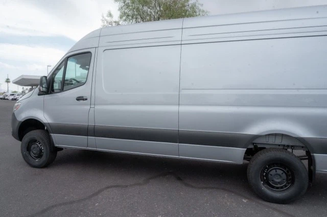 2025 Mercedes-Benz VS30 Sprinter - Image 5 of 12